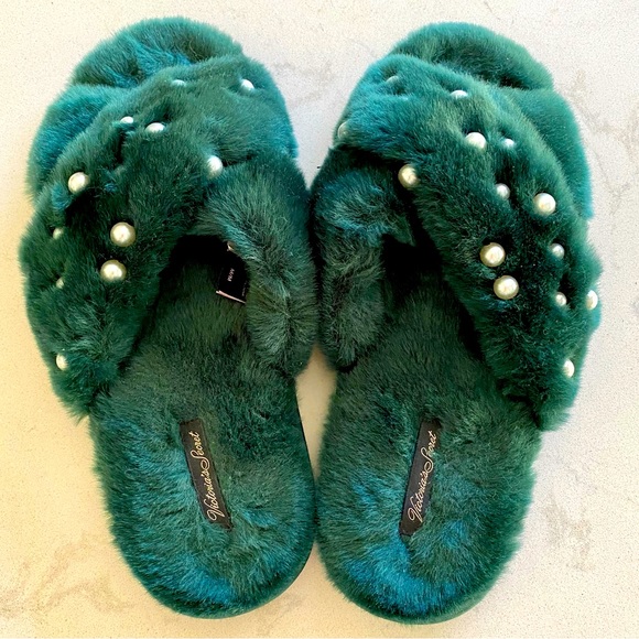 Victoria's Secret Shoes - Victoria’s Secret Pearl Slippers